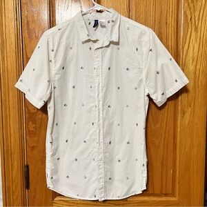 H&M summer beach print button up